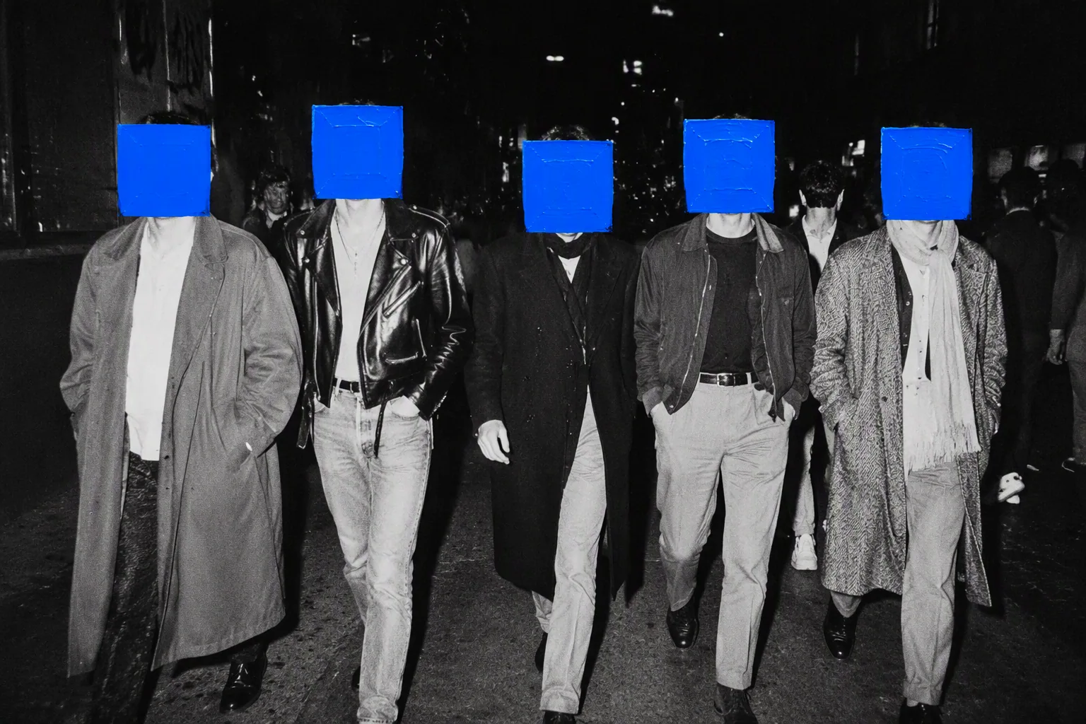 A black and white analog night street photograph set in a large city, with a group of young people wearing 19… - AI提示词参考图，来自西西提示词
