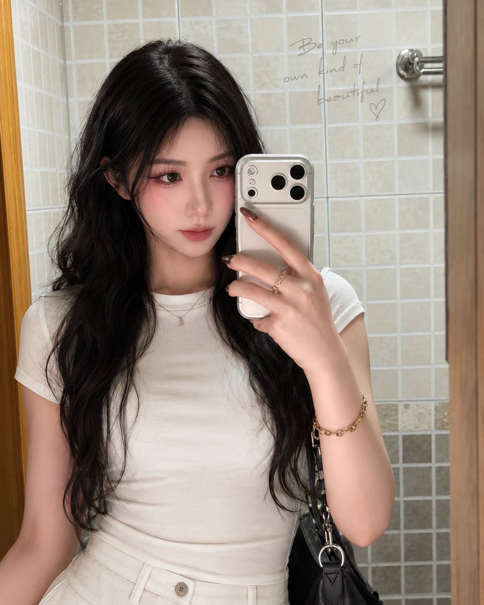 Create a highly realistic vertical mirror selfie portrait of {argument name="character description" default="… - AI提示词参考图，来自西西提示词